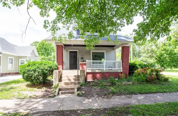 2800 Pine Avenue, Mattoon, IL 61938