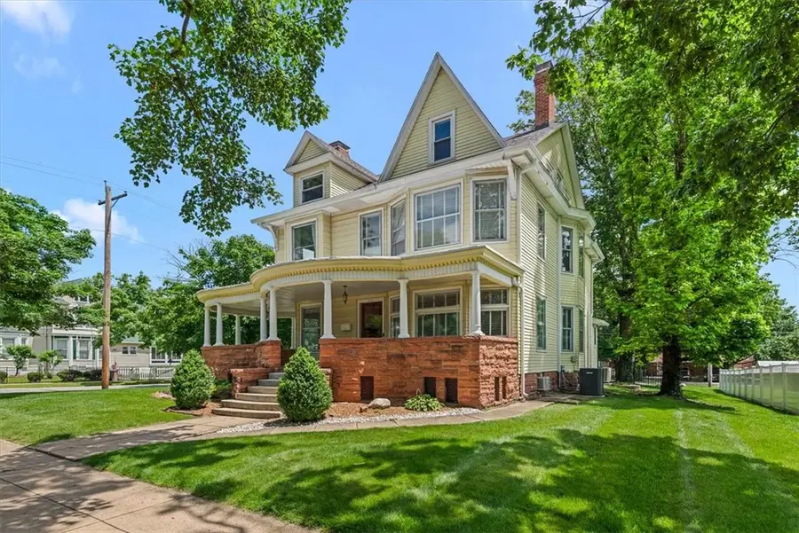 219 N Broadway Street, Shelbyville, IL 62565 - #3