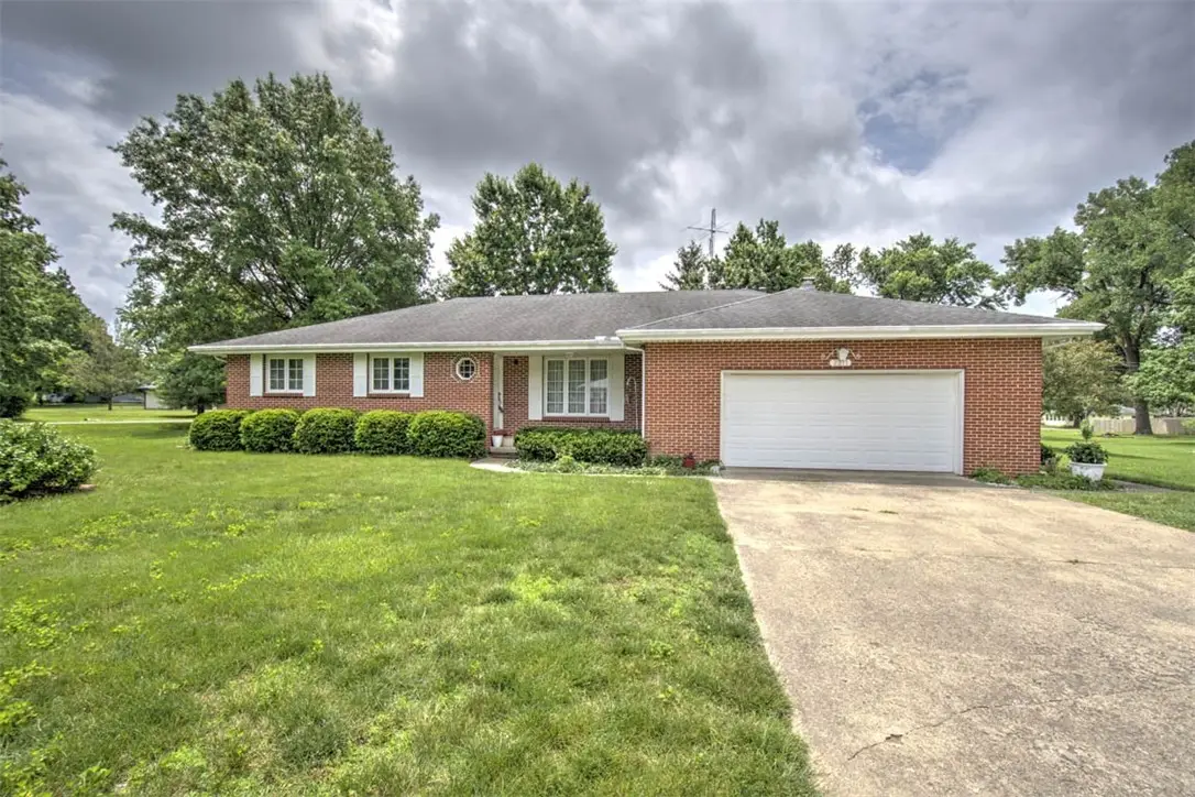 2311 Sands Drive, Decatur, IL 62526 - #1