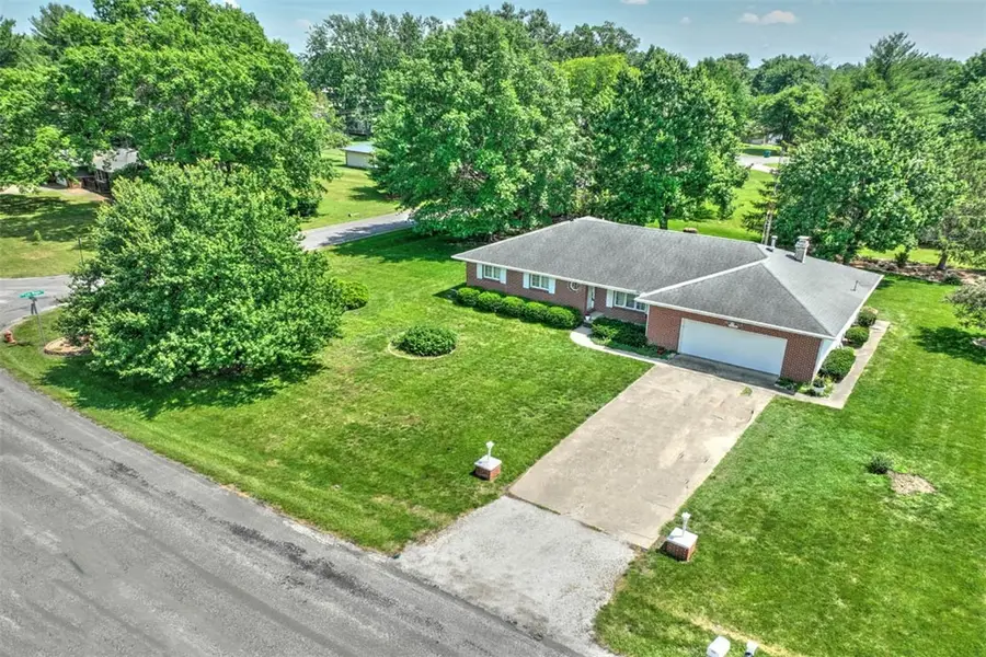 2311 Sands Drive, Decatur, IL 62526 - #3