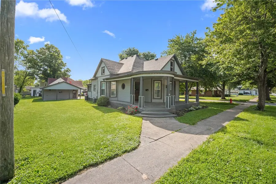 214 N 5th Street, Marshall, IL 62441 - #2