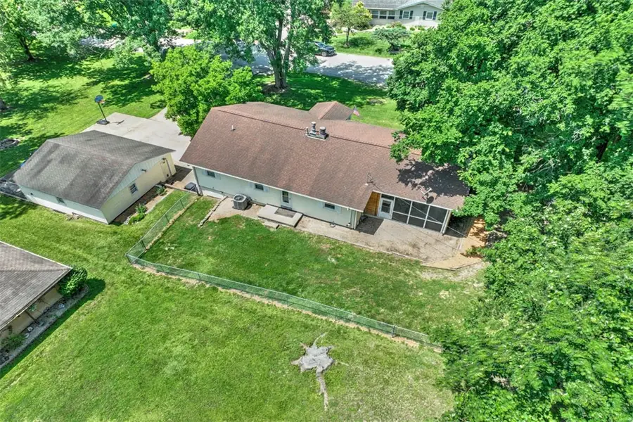 24 Circle Drive, Decatur, IL 62521 - #3
