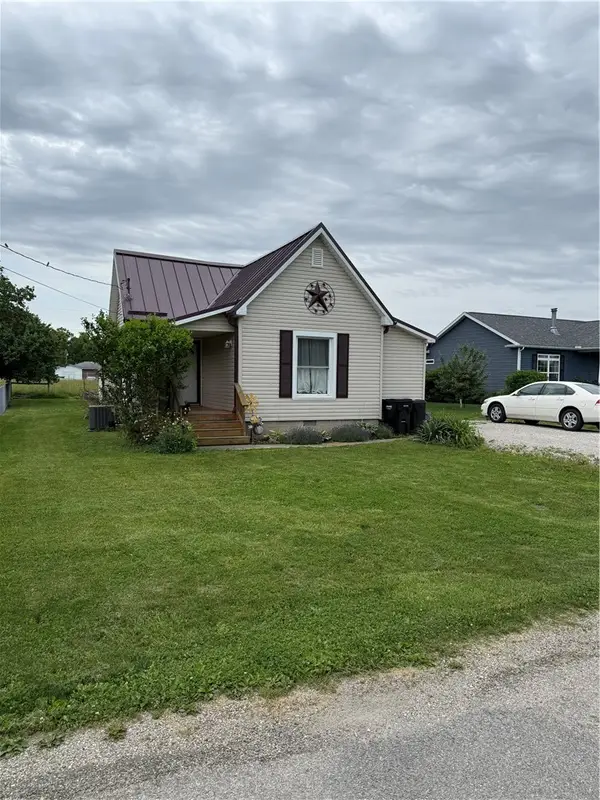 202 Smith Street, Westville, IL 61883
