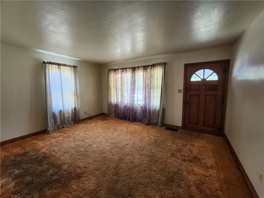 3325 E Birch Street, Decatur, IL 62521 - #2