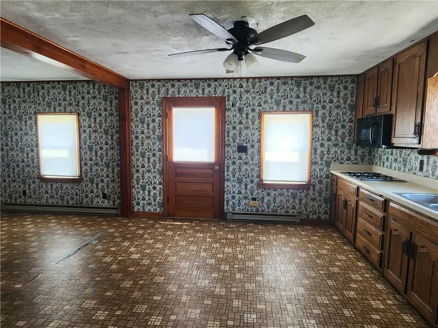 3325 E Birch Street, Decatur, IL 62521 - #3