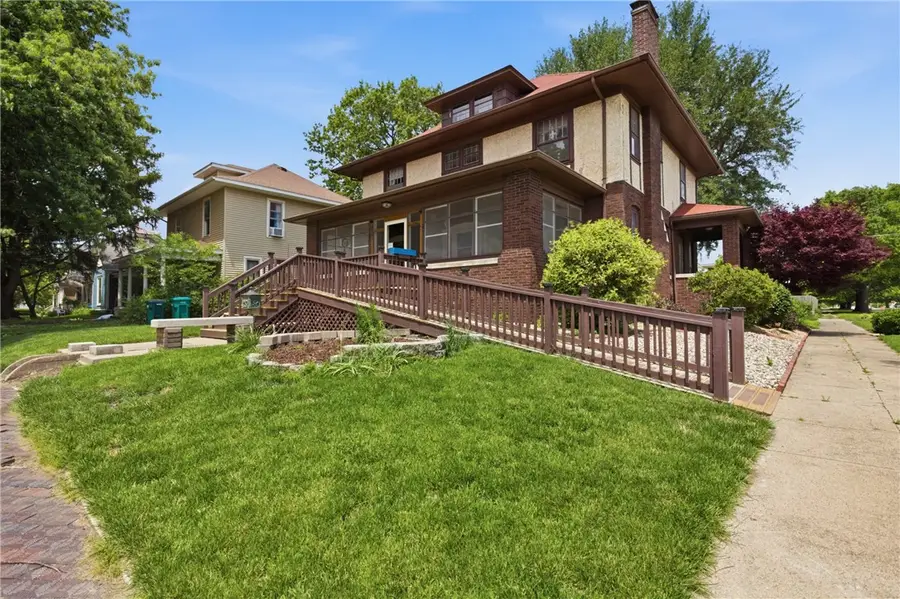 1300 Lafayette Avenue, Mattoon, IL 61938 - #2
