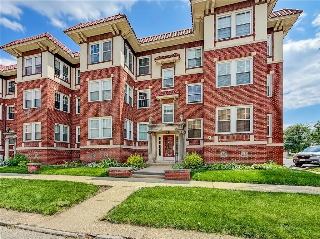 225 W William Street #5, Decatur, IL 62522 - #1