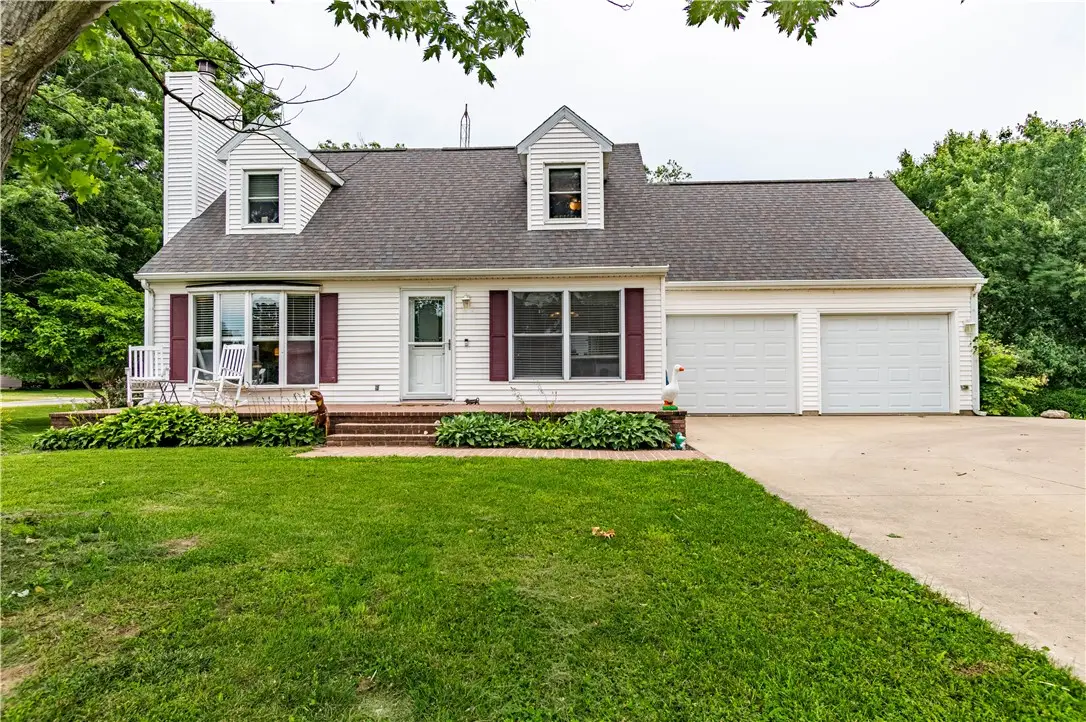1901 E 1525 North Road, Shelbyville, IL 62565 - #1