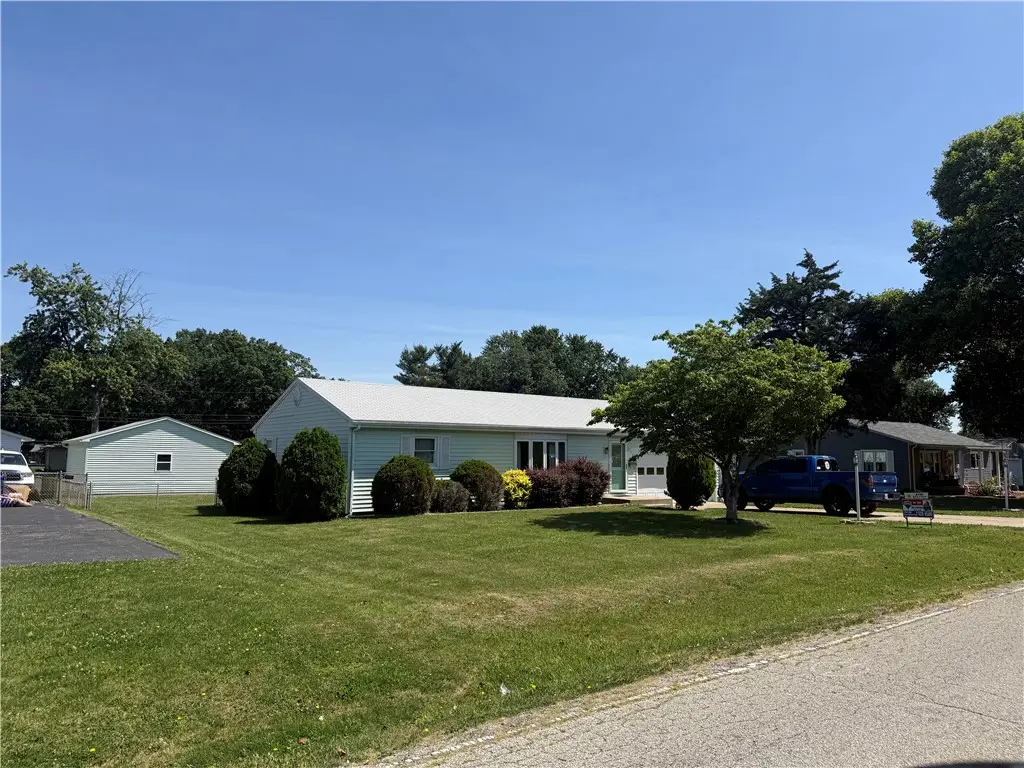 270 Shutter Drive, Decatur, IL 62526 - #1