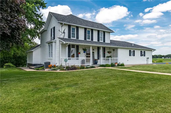 2642 Cr 600e, Lovington, IL 61937
