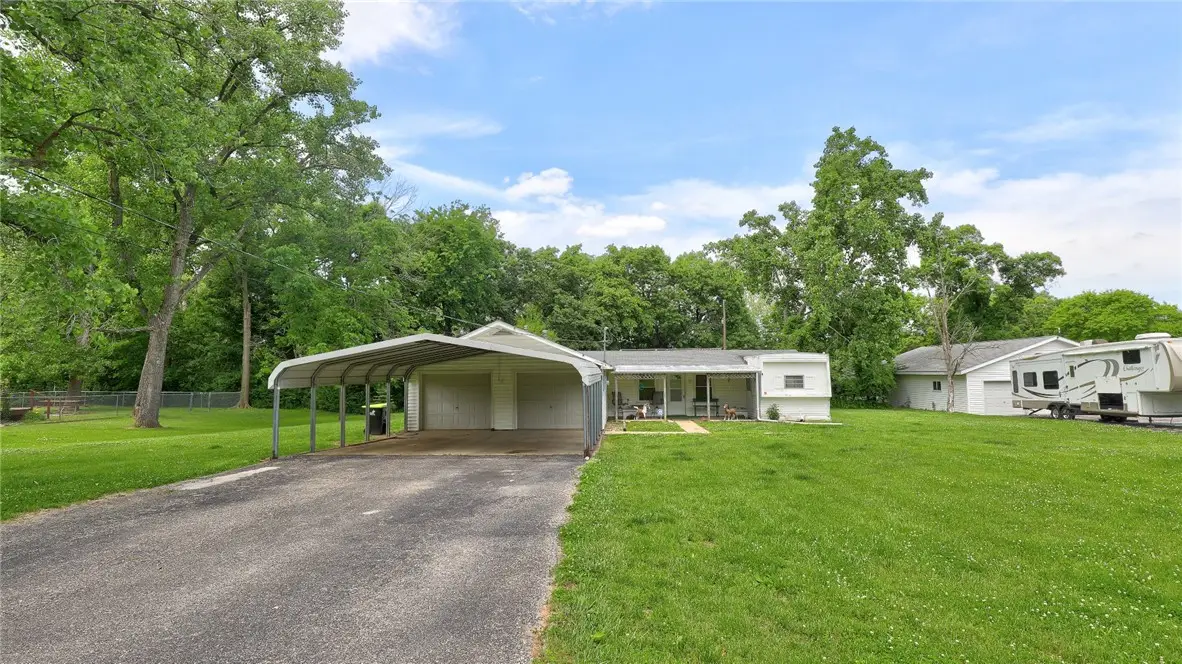 1608 Moorwood Drive, Decatur, IL 62521 - #1