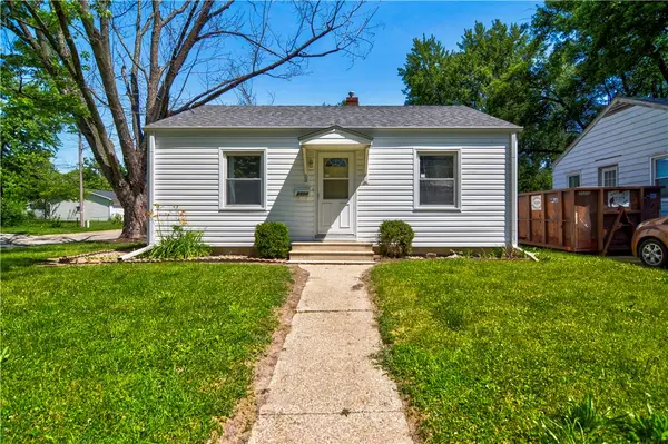 2104 E Whitmer Street, Decatur, IL 62521