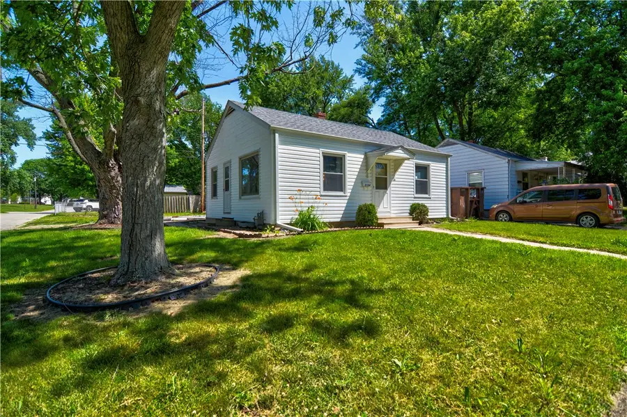 2104 E Whitmer Street, Decatur, IL 62521 - #2
