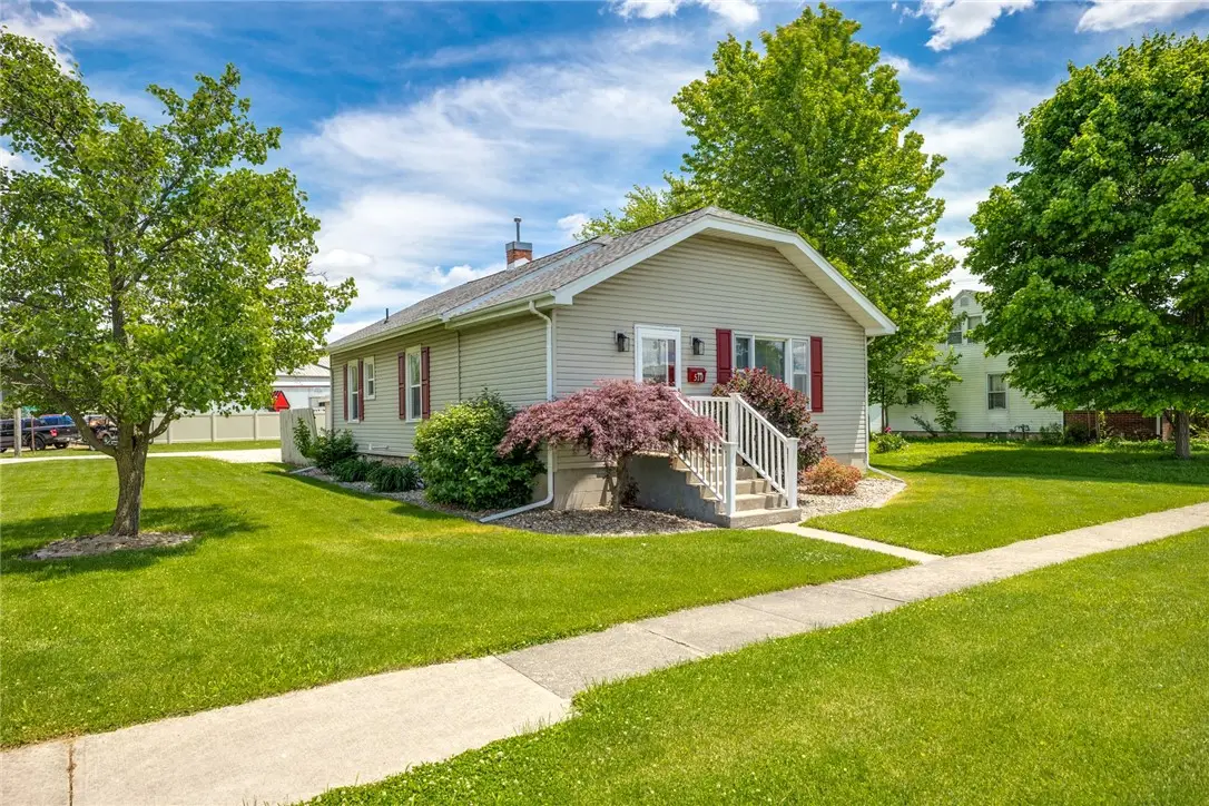 510 N Merchant Street, Effingham, IL 62401 - #1