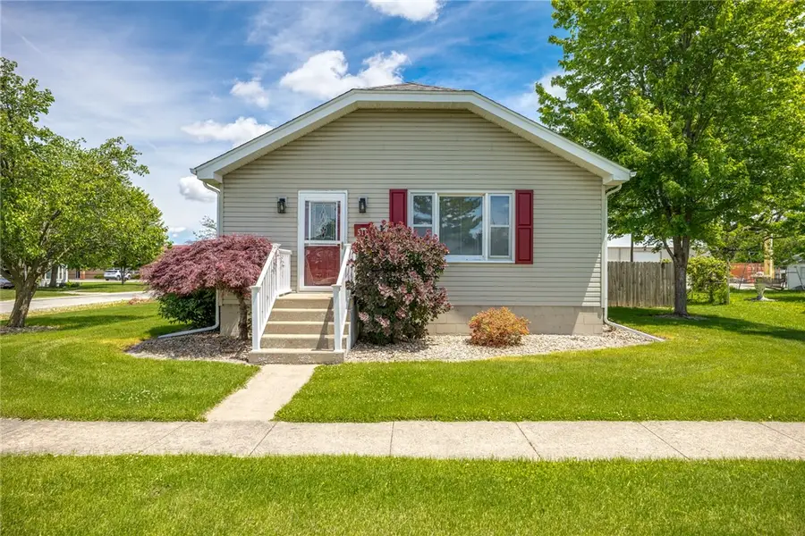 510 N Merchant Street, Effingham, IL 62401 - #3