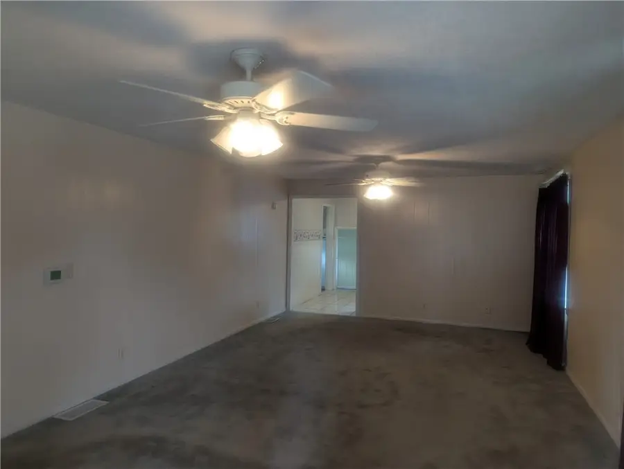 109 Bensyl Avenue, Danville, IL 61832 - #3