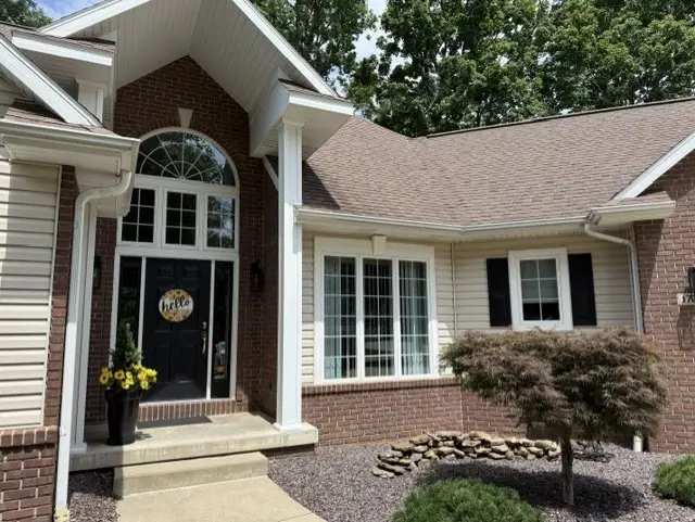 17277 N Deer Creek Drive, Effingham, IL 62401 - #2