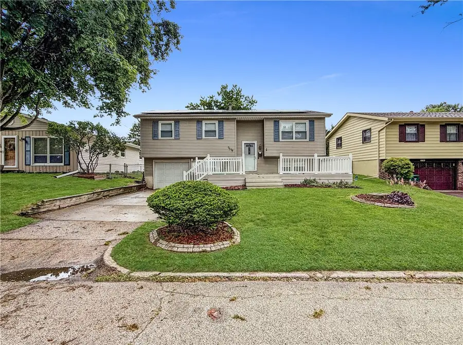 2136 N Dennis Avenue, Decatur, IL 62526 - #2