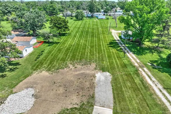 State Route 121, Mt Zion, IL 62549