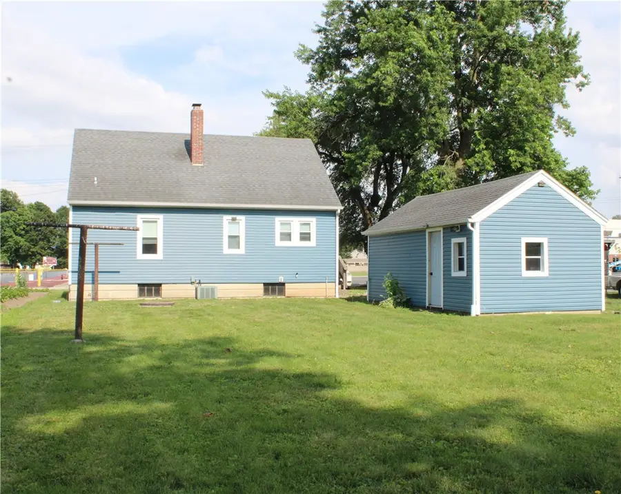 821 N 2nd Street, Effingham, IL 62401 - #2