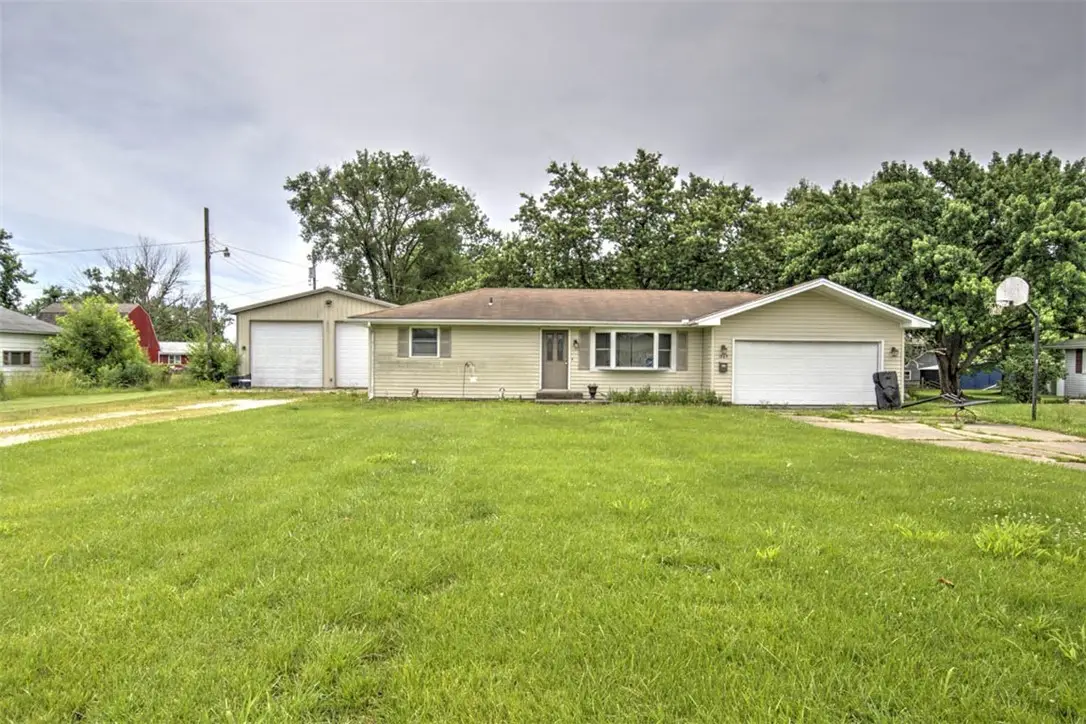 1869 Race Drive, Decatur, IL 62521 - #1
