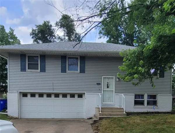 3554 N Dove Drive, Decatur, IL 62526