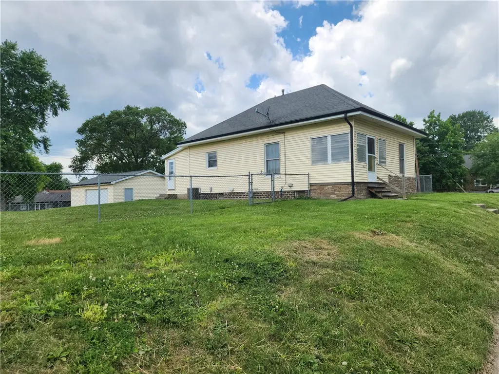 16 Nicklas Avenue, Danville, IL 61832 - #1