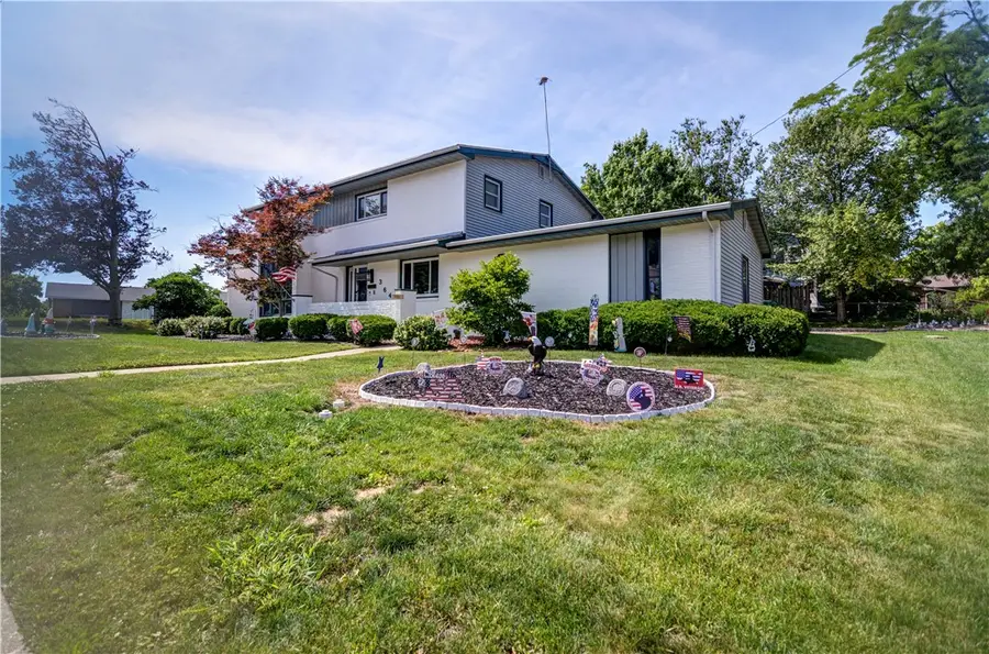 364 Point Bluff Drive, Decatur, IL 62521 - #3