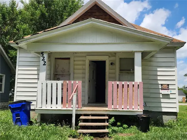 522 E Johnson Avenue, Decatur, IL 62526