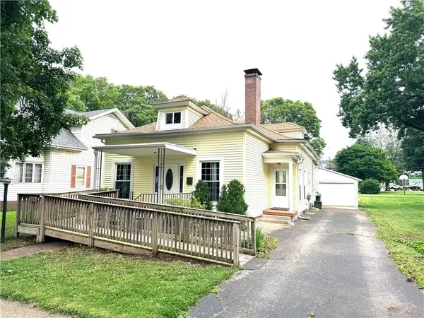 104 Gilbert Street, Rossville, IL 60963