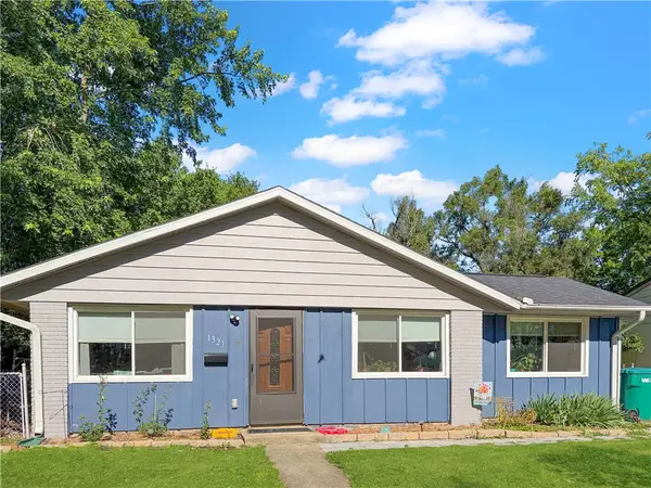 1321 S 2nd Street, Mattoon, IL 61938