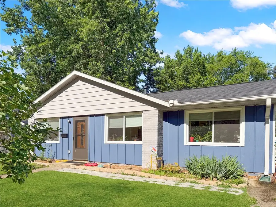 1321 S 2nd Street, Mattoon, IL 61938 - #2