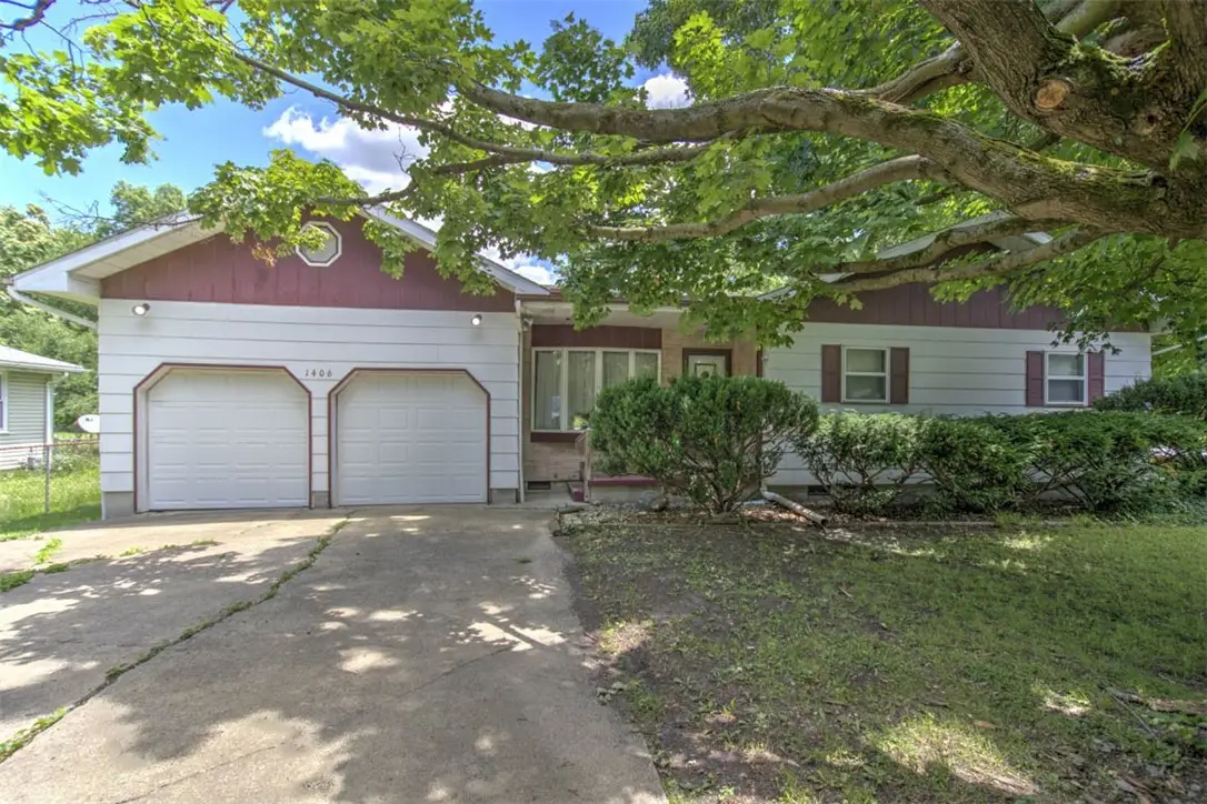 1406 N 27th Street, Decatur, IL 62526 - #1