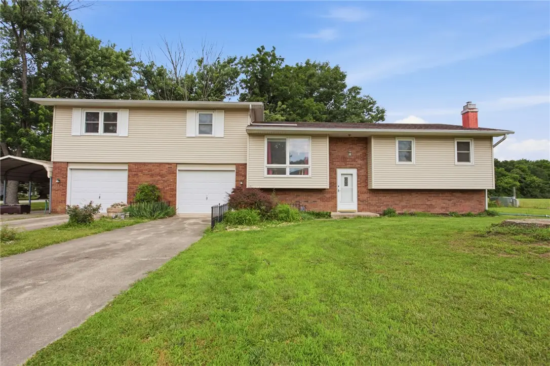 15115 N Nazarene Road, Effingham, IL 62401 - #1