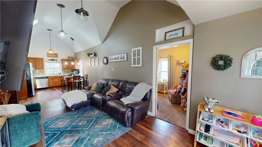 8 Chestnut Street, Danville, IL 61832 - #3