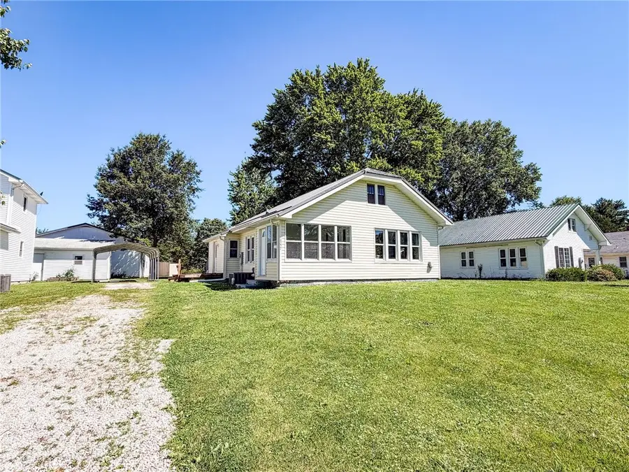 18027 E National Road, Marshall, IL 62441 - #3