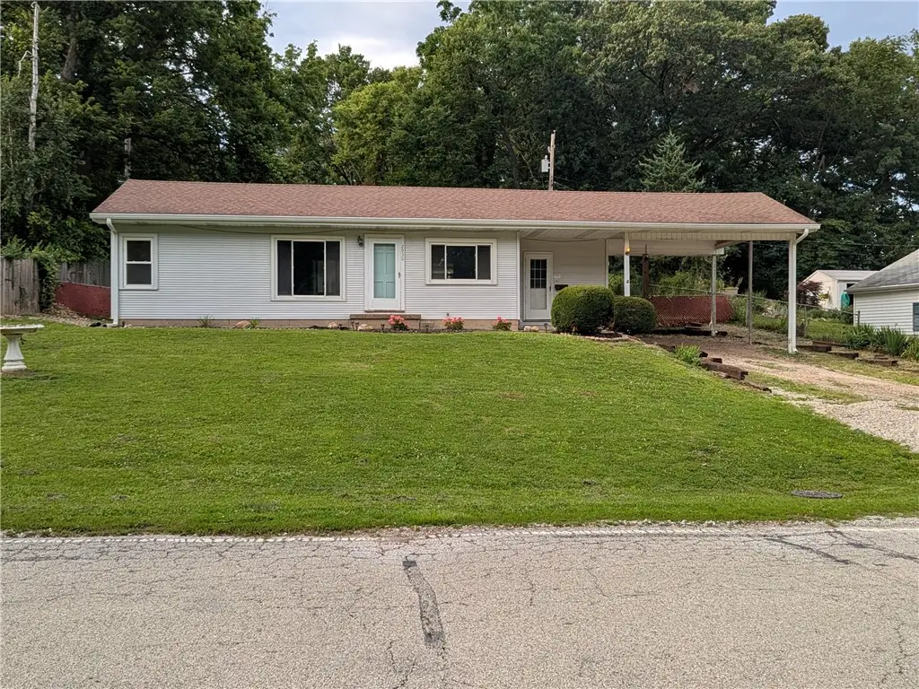 2930 E Wood Street, Decatur, IL 62521 - #1