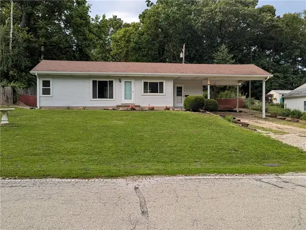 2930 E Wood Street, Decatur, IL 62521