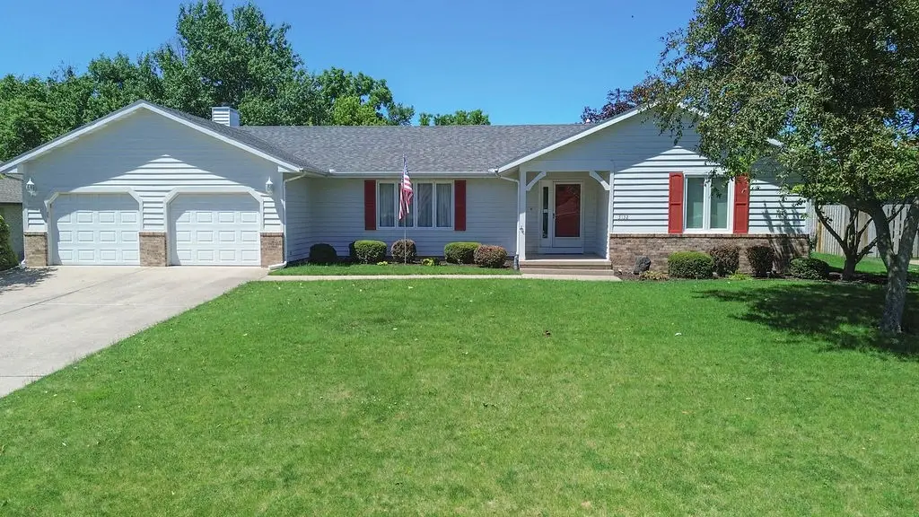 3132 Golf Circle, Danville, IL 61832 - #1