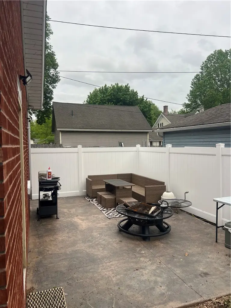 117 Hanover Street, Moweaqua, IL 62550 - #3