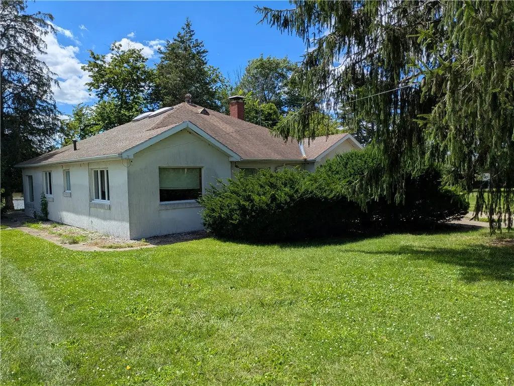 1229 N High Street, Paris, IL 61944 - #1