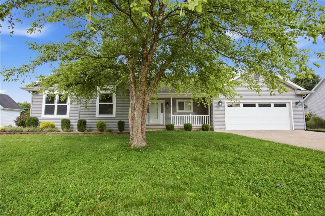 2107 Redbud Street, Effingham, IL 62401 - #1