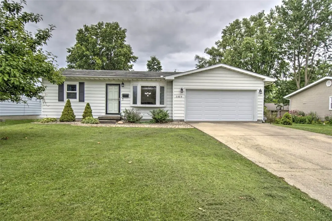 3585 E Fitzgerald Road, Decatur, IL 62521 - #1