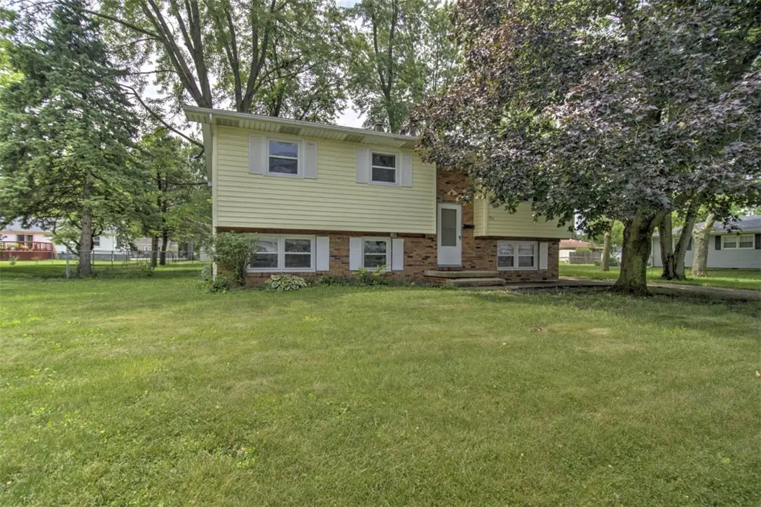 175 W Ash Avenue, Decatur, IL 62526 - #1