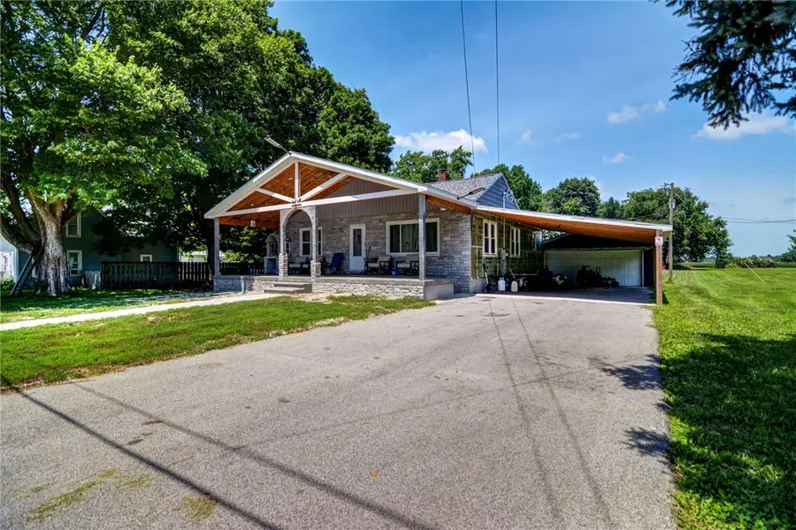 152 E Broadway Street, Argenta, IL 62501 - #3