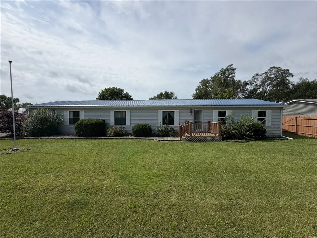 103 Falcon Crest Drive, Oakwood, IL 61858 - #1
