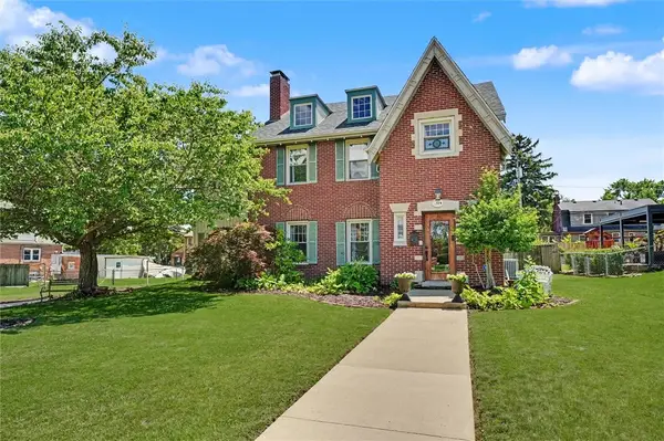 6 W Raymond Avenue, Danville, IL 61832