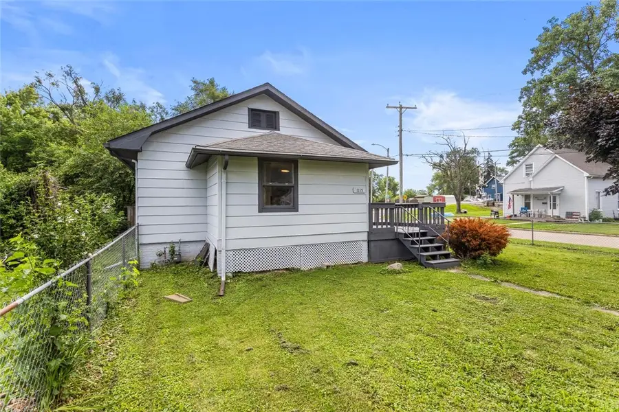1115 Dakota Street, Danville, IL 61832 - #3