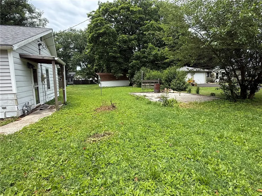 511 9th Street, Illiopolis, IL 62539 - #2
