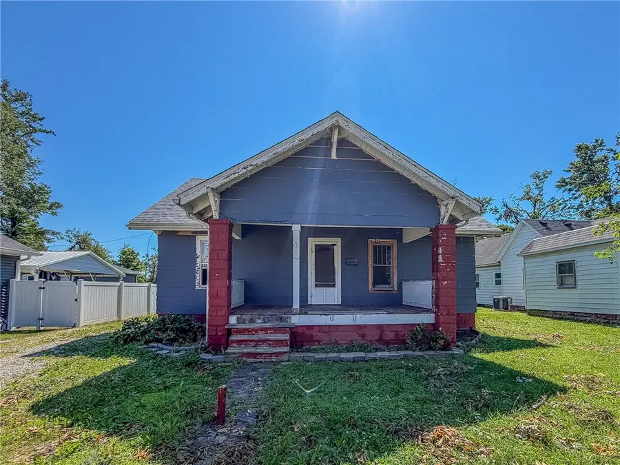 931 1st Street, Charleston, IL 61920 - #2
